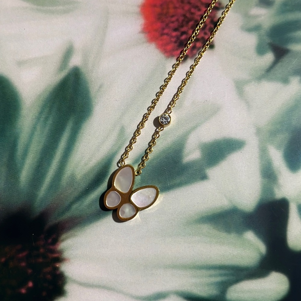 NWT Anthropologie Mother of Pearl Butterfly Floating Charm Necklace